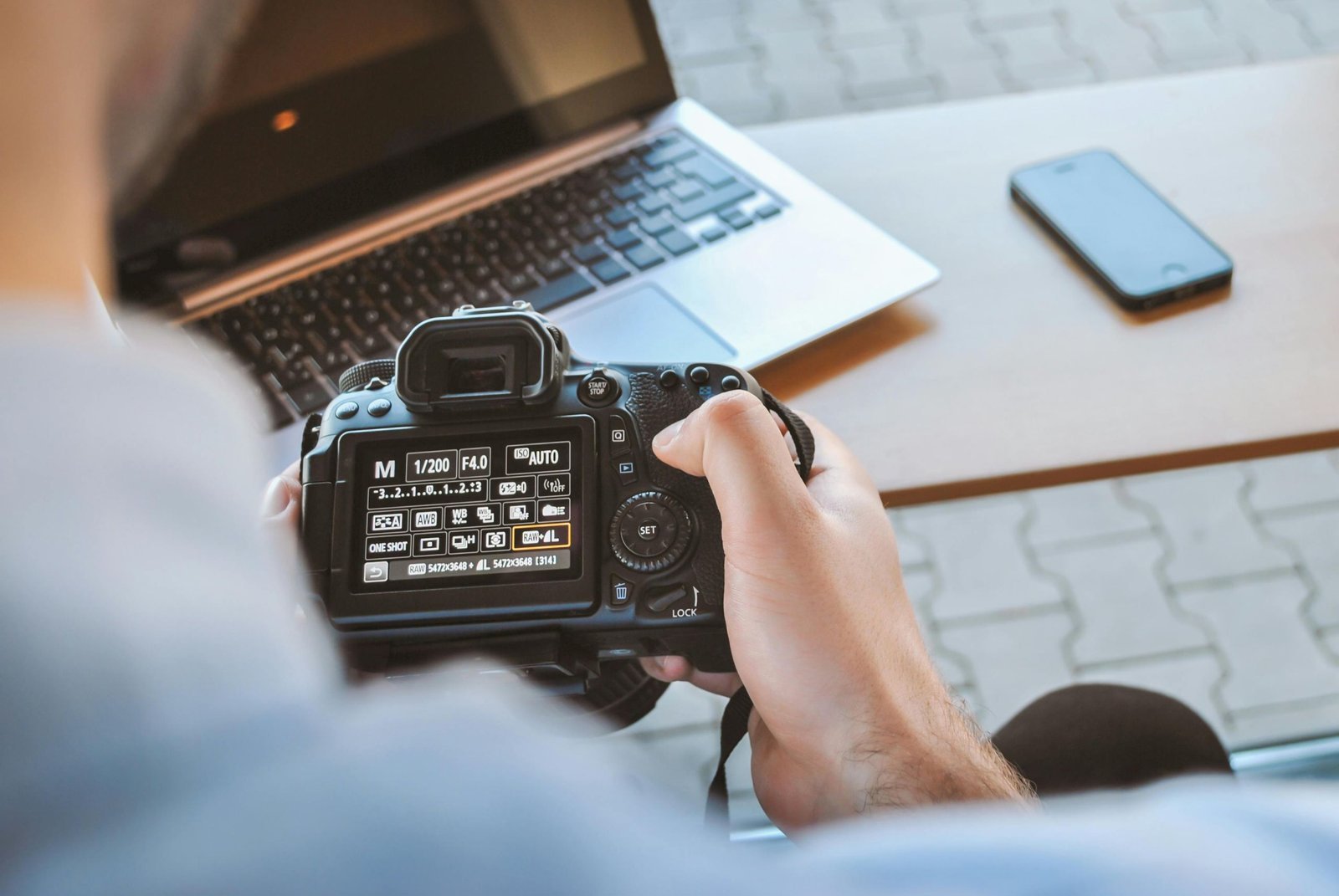 Fotografia em eventos empresariais: dicas essenciais para garantir fotos profissionais