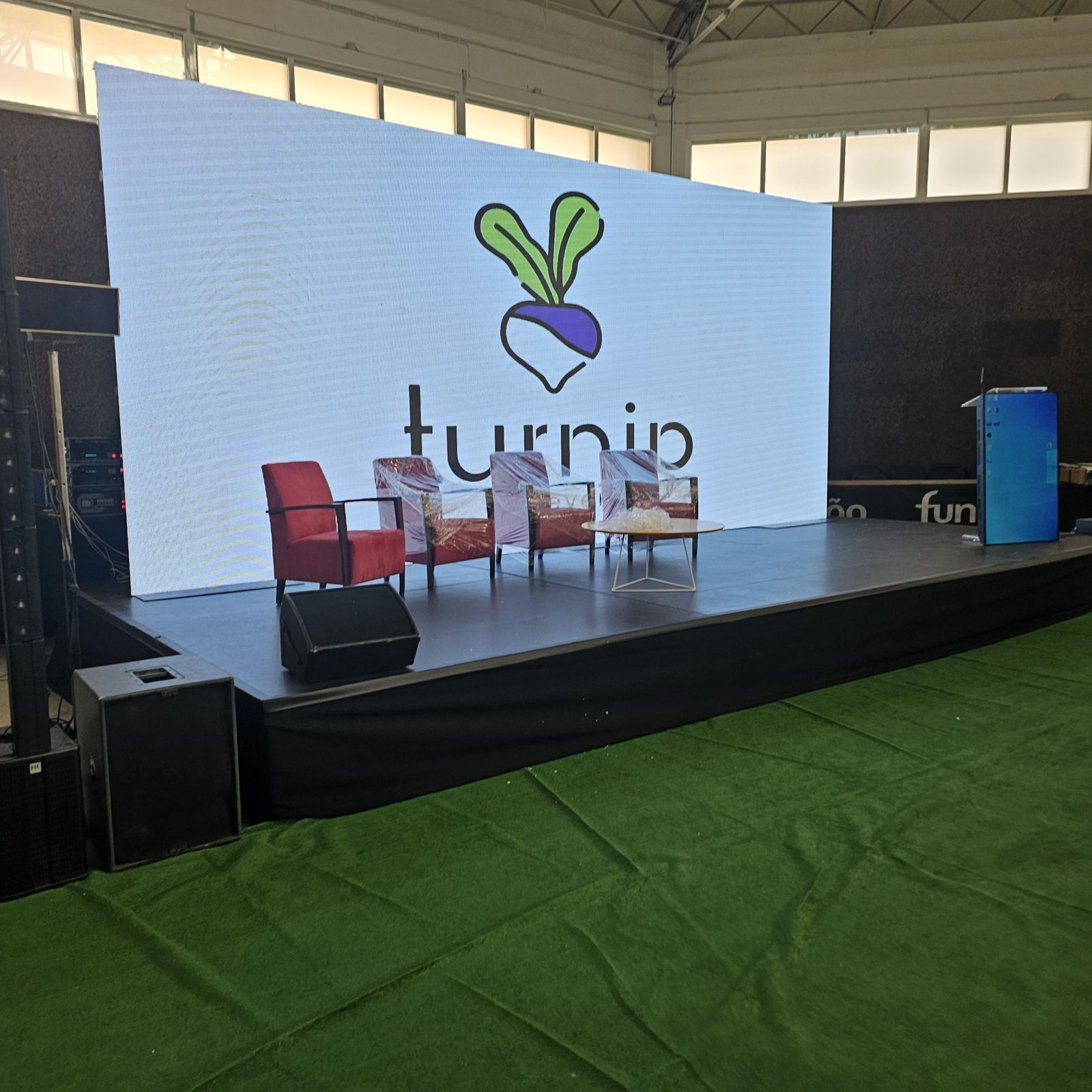 Enhancing intermunicipal cooperation for Sustainable Urban Development – Equipamento de luz, áudio, vídeo e interpretação remota em 4 salas — imagem 31
